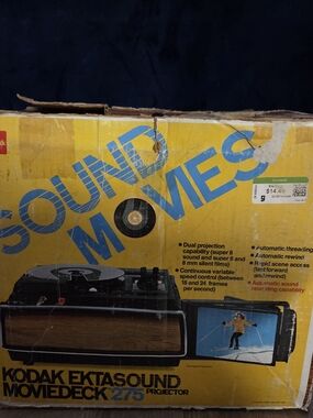 Vintage Kodak Ektasound Moviedeck 275 Movie Projector w/ Original Box & Manual